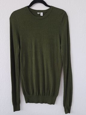 Olive Green Crewneck Sweater - Women's Lightweight Knit Top Tunic Layering Basic
